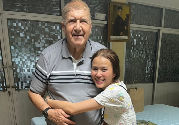 ความรักอันแสนอบอุ่นและบริสุทธิ์