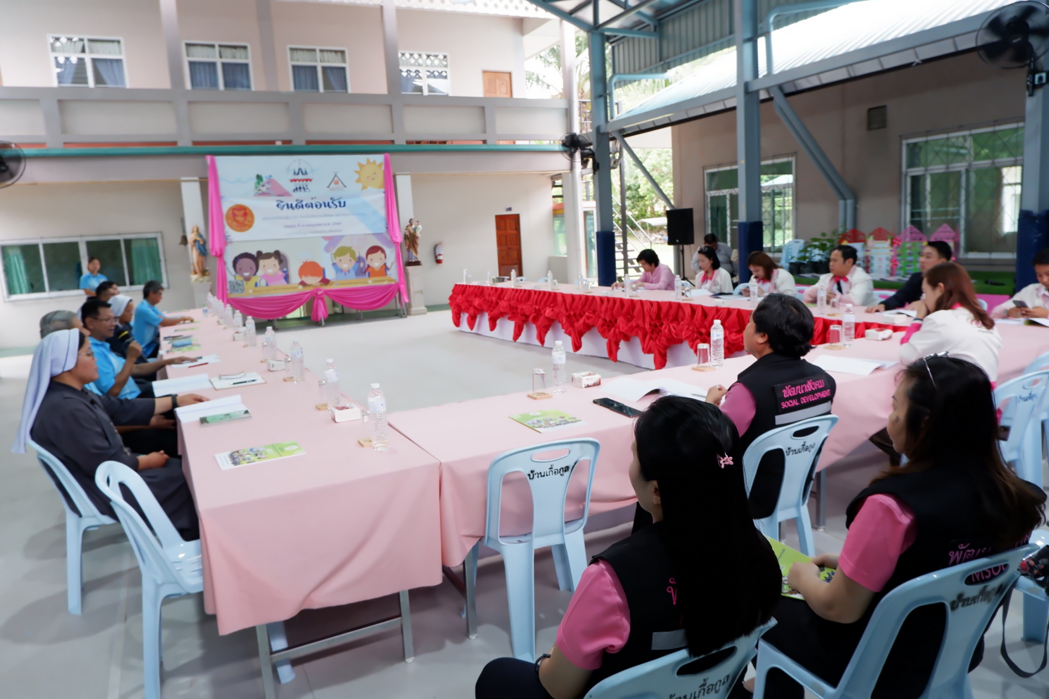 ต้อนรับคณะกรรมาธิการการสวัสดิการสังคม สภาผู้แทนราษฎร และ พม. เชียงราย
